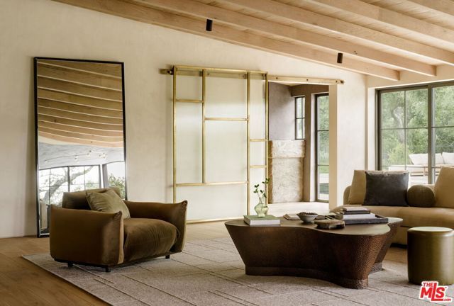 3655 Mcanany Way, Malibu, CA 90265