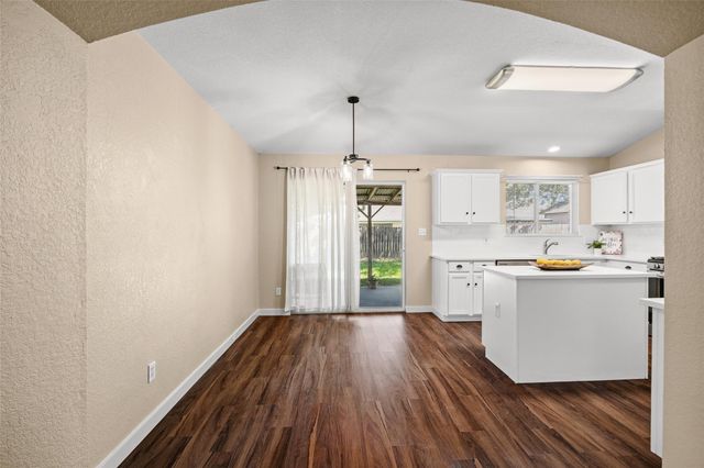 161 Britni LOOP, Kyle, TX 78640