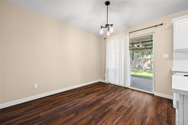 161 Britni LOOP, Kyle, TX 78640