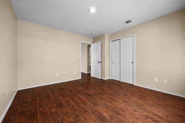 161 Britni LOOP, Kyle, TX 78640