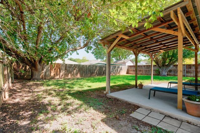 161 Britni LOOP, Kyle, TX 78640