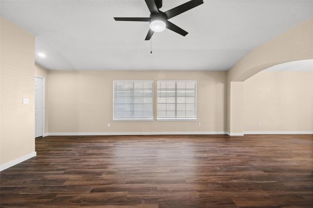 161 Britni LOOP, Kyle, TX 78640