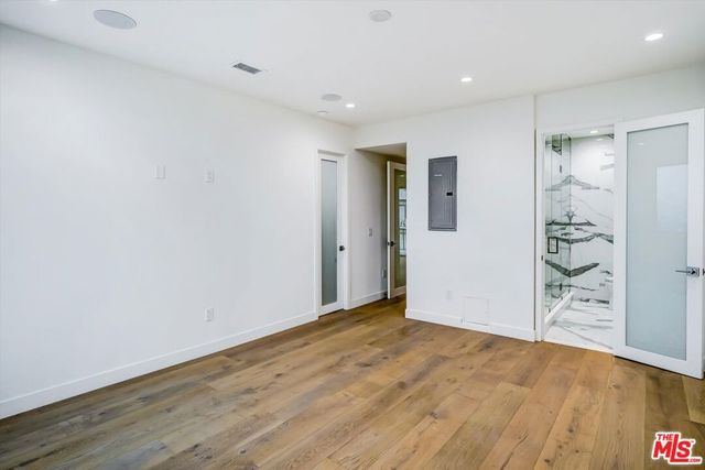 100 S Doheny Drive 813, Los Angeles, CA 90048