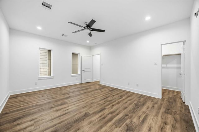 1106 Paul Quinn Street E, Houston, TX 77091