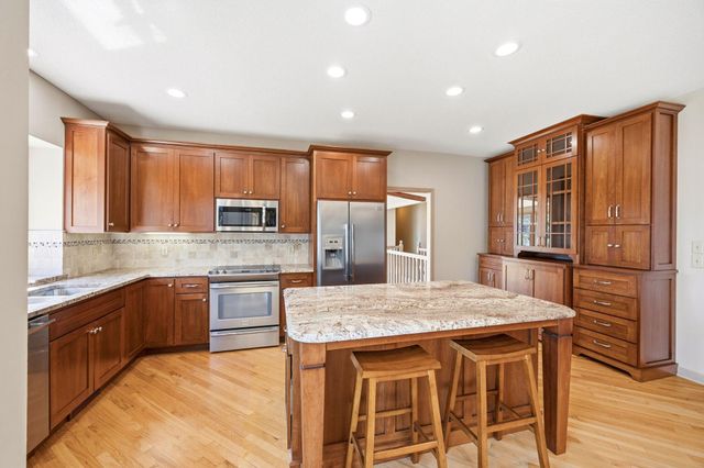 3542 Mississippi Drive NW, Coon Rapids, MN 55433