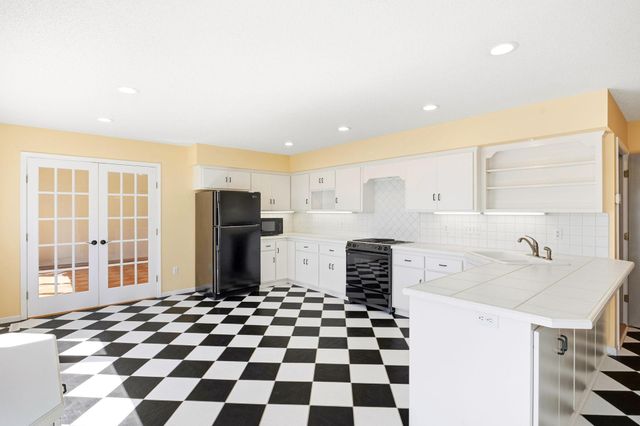 3542 Mississippi Drive NW, Coon Rapids, MN 55433