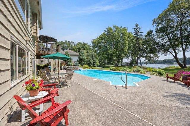 3542 Mississippi Drive NW, Coon Rapids, MN 55433