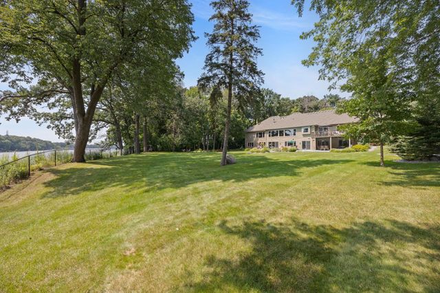 3542 Mississippi Drive NW, Coon Rapids, MN 55433