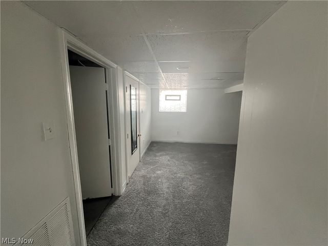 10914 Oliver Road, Cleveland, OH 44111