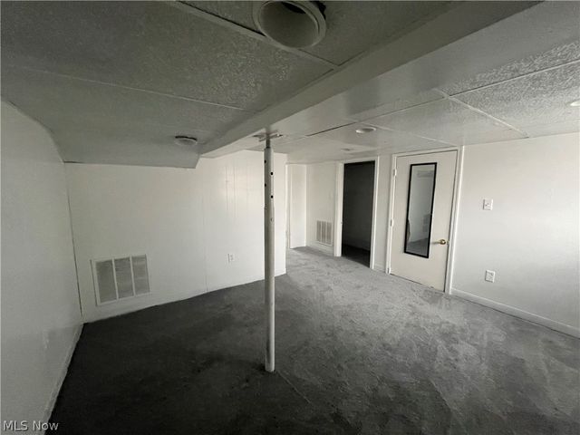 10914 Oliver Road, Cleveland, OH 44111