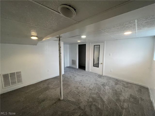 10914 Oliver Road, Cleveland, OH 44111