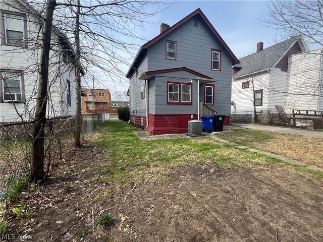 10914 Oliver Road, Cleveland, OH 44111