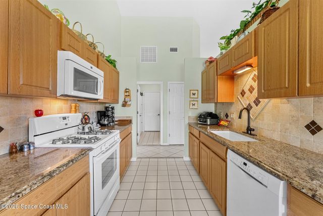 1072 Spanish Wells Drive, Melbourne, FL 32940