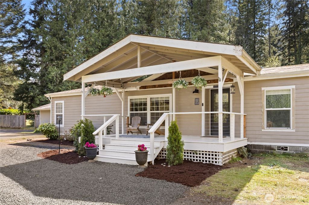 9342 Phillips Road SE, Port Orchard, WA 98367