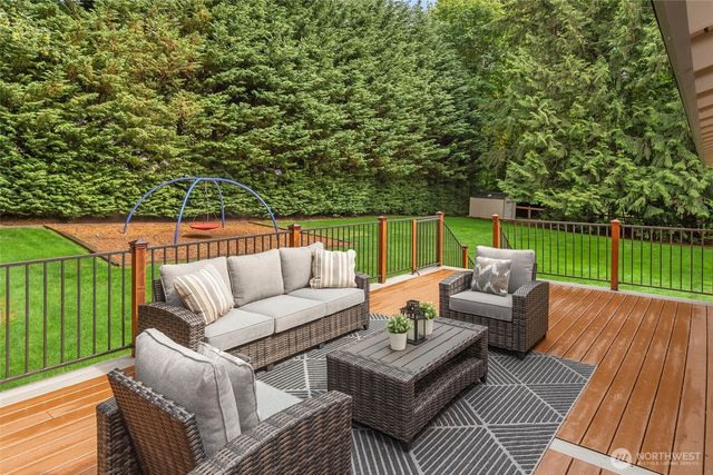 19122 181st Avenue NE, Woodinville, WA 98077