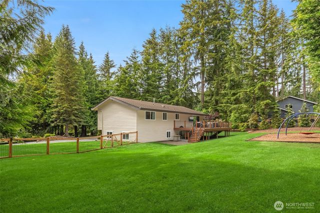 19122 181st Avenue NE, Woodinville, WA 98077