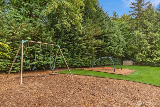 19122 181st Avenue NE, Woodinville, WA 98077