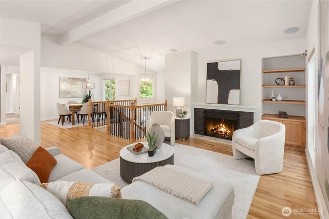 19122 181st Avenue NE, Woodinville, WA 98077
