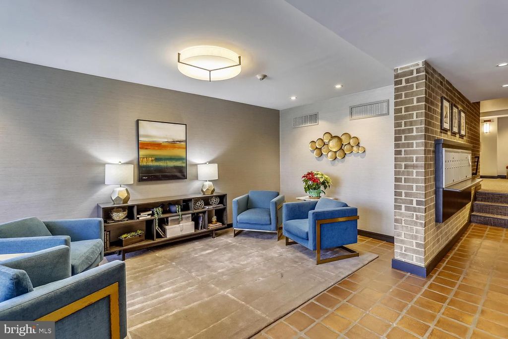Image 44 of property listing at 4970 SENTINEL DR #11-405, Bethesda, MD 20816