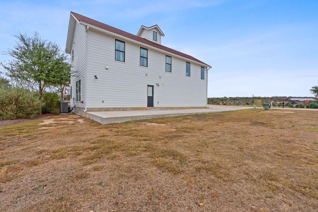 1006 Frost Ave, Driftwood, TX 78619