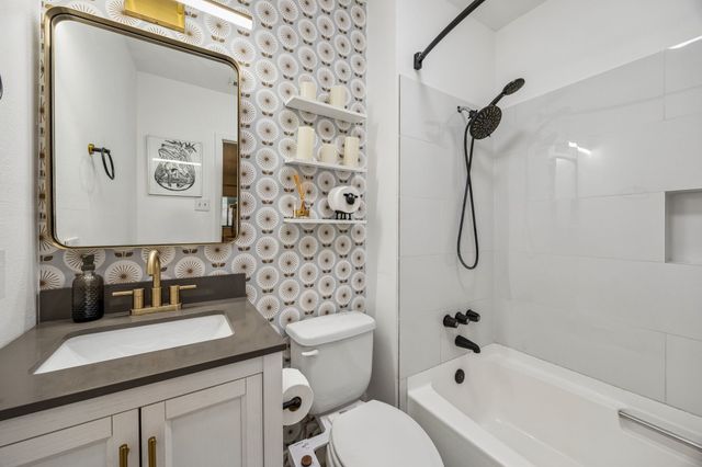 8811 Rolling Rock Lane, Dallas, TX 75238