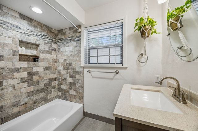 8811 Rolling Rock Lane, Dallas, TX 75238