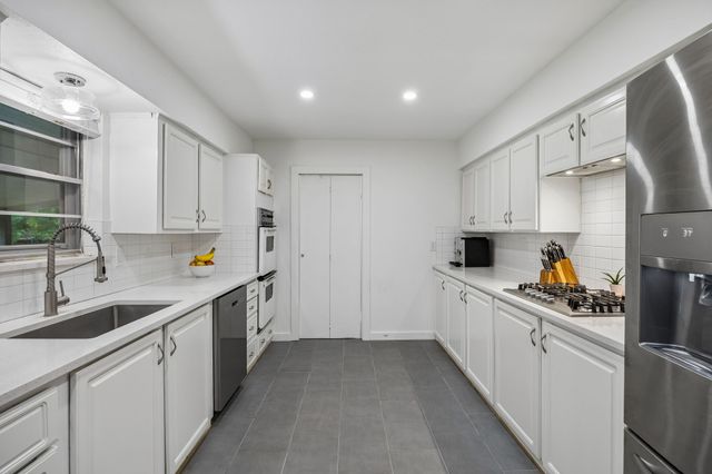 8811 Rolling Rock Lane, Dallas, TX 75238