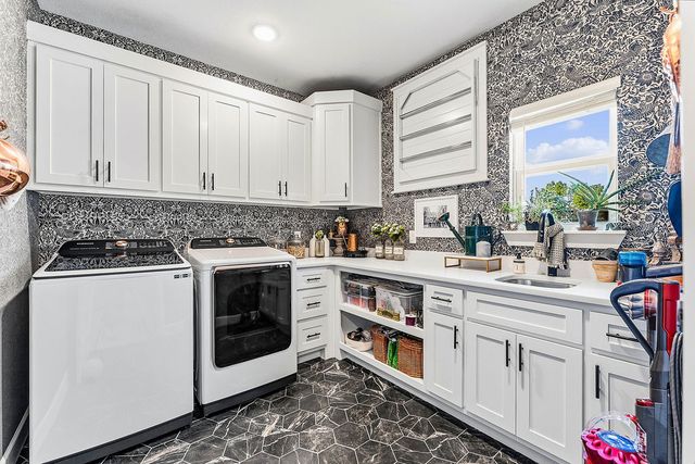 109 SW Autumn Hills Road, Bentonville, AR 72712