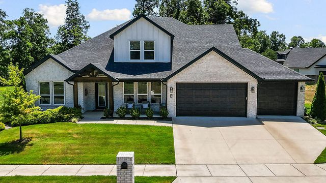 109 SW Autumn Hills Road, Bentonville, AR 72712