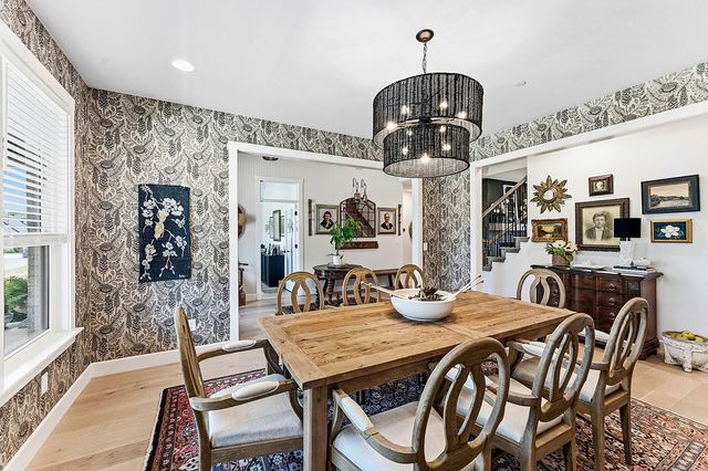 109 SW Autumn Hills Road, Bentonville, AR 72712