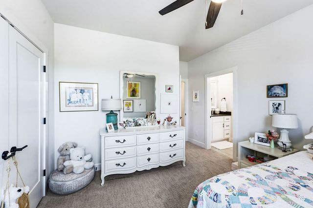 109 SW Autumn Hills Road, Bentonville, AR 72712