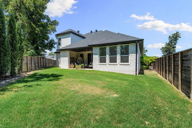 109 SW Autumn Hills Road, Bentonville, AR 72712