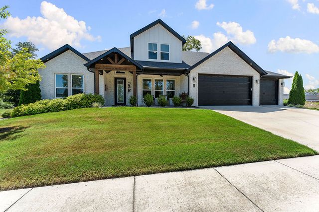 109 SW Autumn Hills Road, Bentonville, AR 72712