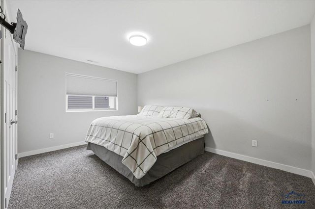 3120 CAYMUS DR, Rapid City, SD 57703