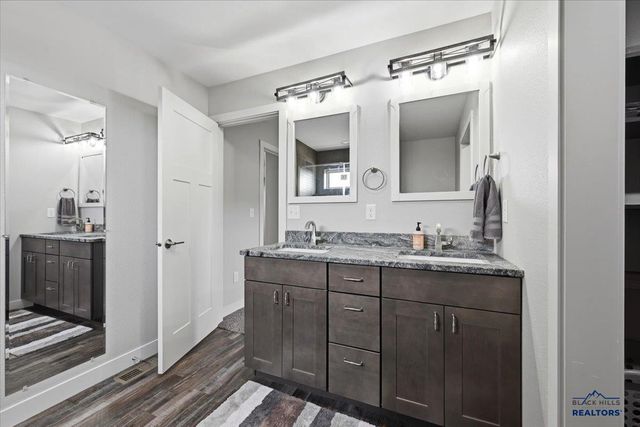 3120 CAYMUS DR, Rapid City, SD 57703