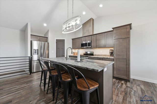 3120 CAYMUS DR, Rapid City, SD 57703