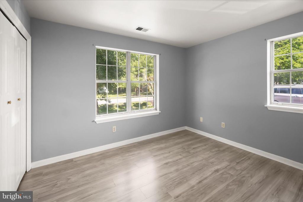 Image 23 of property listing at 3005 BRAMBLEWOOD CT, Waldorf, MD 20603