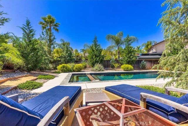 30614 N Gate, Murrieta, CA 92563