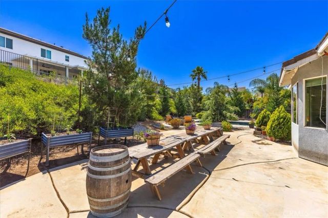 30614 N Gate, Murrieta, CA 92563