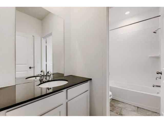 7613 S Mobile Way, Centennial, CO 80016