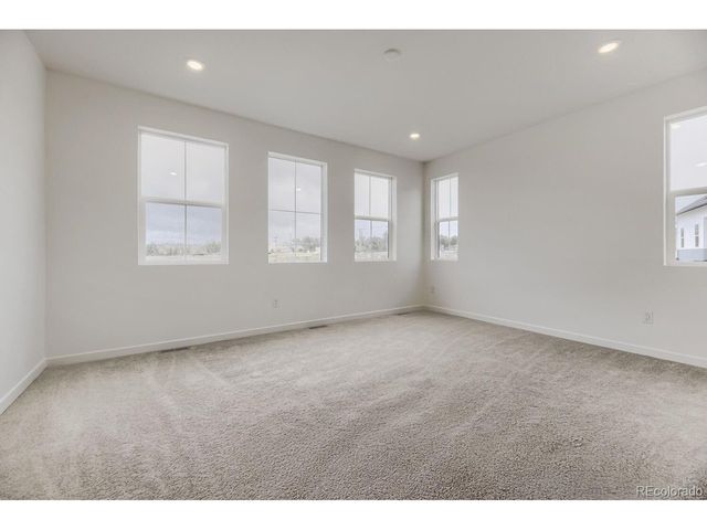 7613 S Mobile Way, Centennial, CO 80016