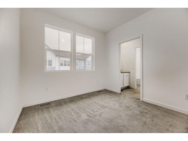 7613 S Mobile Way, Centennial, CO 80016