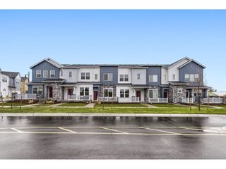 7613 S Mobile Way, Centennial, CO 80016