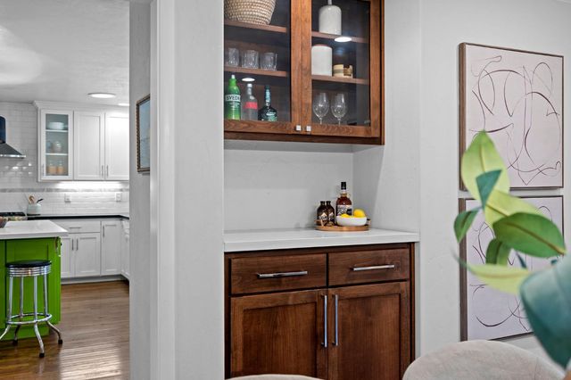 5325 Shepard Ave, Sacramento, CA 95819