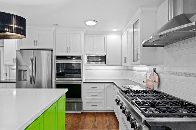 5325 Shepard Ave, Sacramento, CA 95819