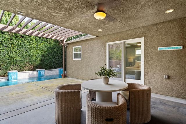 5325 Shepard Ave, Sacramento, CA 95819