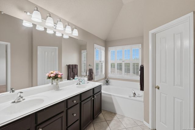 8426 Ulysses, Universal City, TX 78148