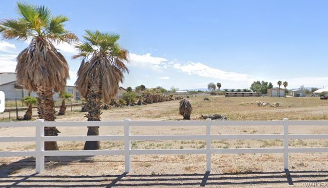 1668 E Hammer Lane, Fort Mohave, AZ 86426