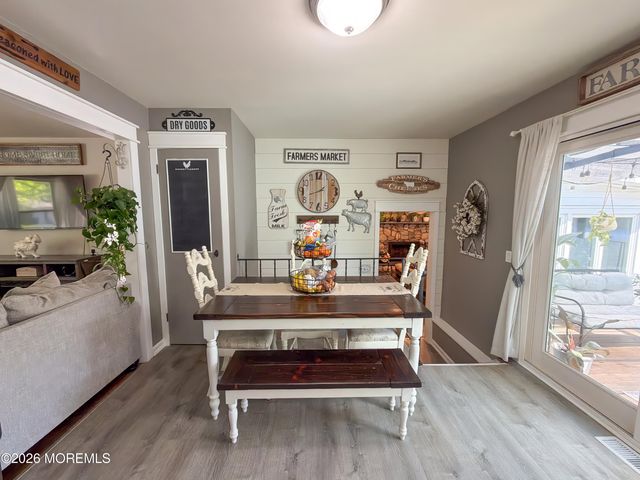 35 Drexel Drive, Jackson, NJ 08527