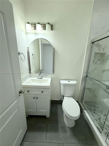 4617 NW 96th Ave -, Doral, FL 33178